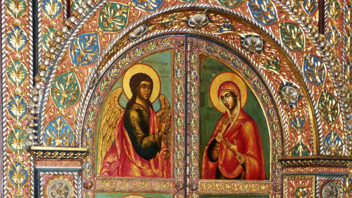 Иконы на Царских вратах
