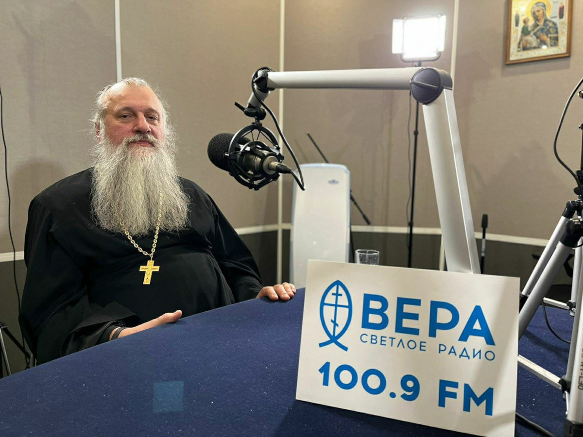 Протоиерей Владимир Быстрый в студии Радио ВЕРА