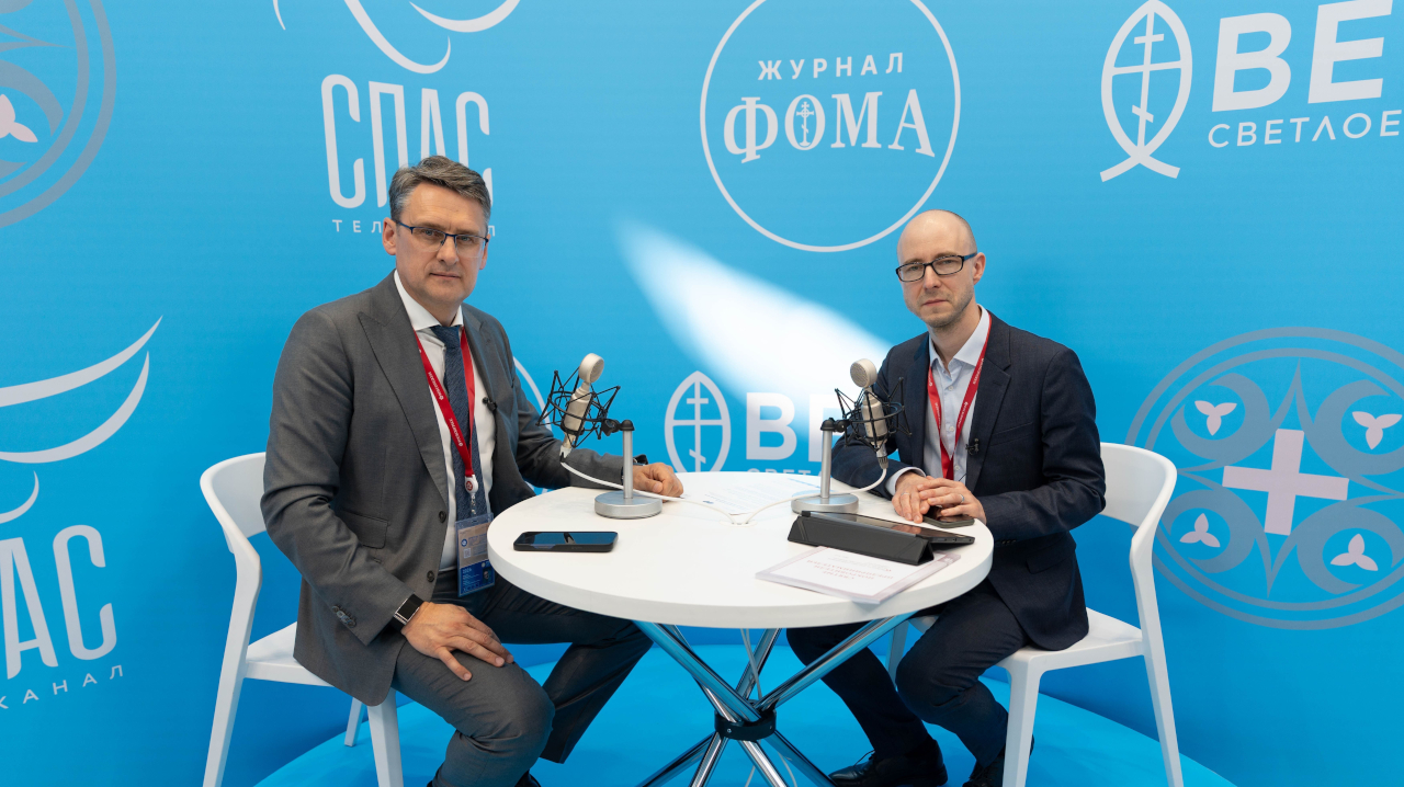 Михаил Федоренко в выездной студии Радио ВЕРА в рамках ПЭМФ 2026